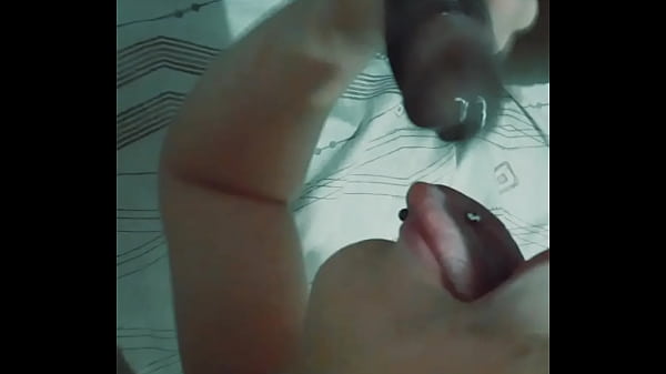 Levando pica do negão em casa